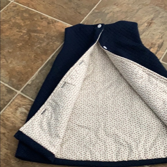 Adorable girls Easter dress - Picture 3 of 4